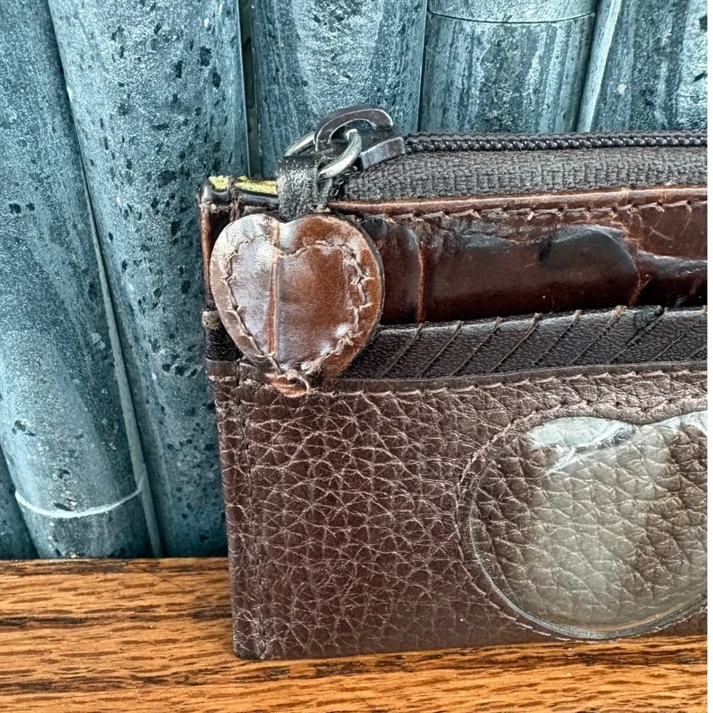 Brighton Brown Pebbled Leather Croc Trim Heart ID Window Coin Purse Card Holder